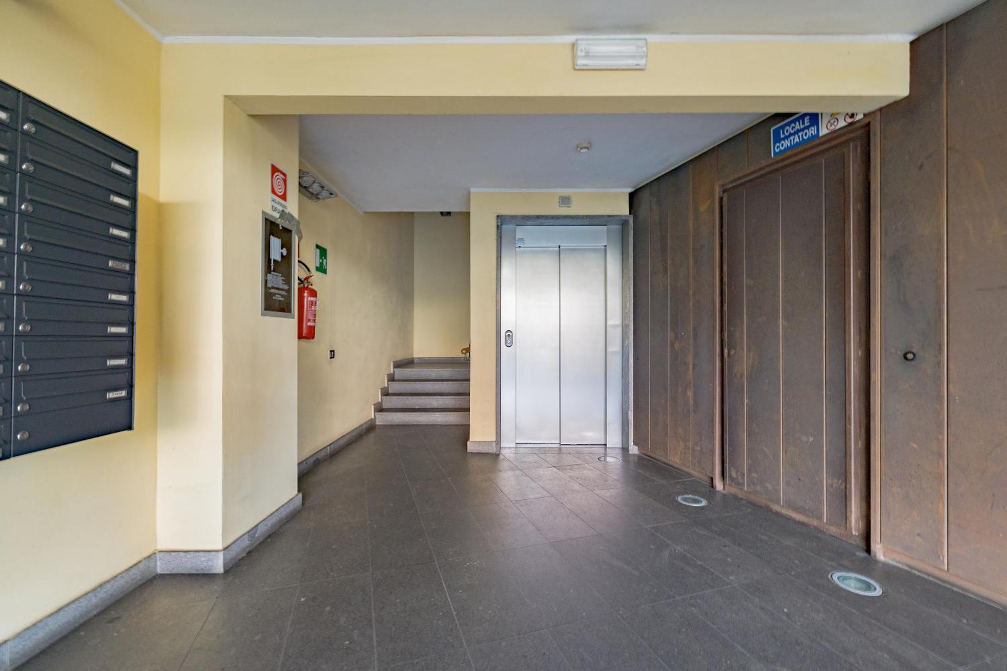 Casa Solare - Eleganza Milanese In Porta Romana Extérieur photo